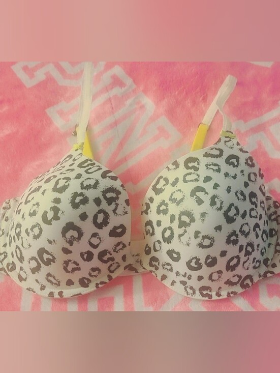 kenzie Other - kenzie 34DD Leopard Print T-Shirt Bra - White/Gray - Open To Offers